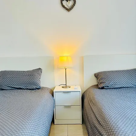Flores - Atico Duplex Con Terraza - Probeyma - * Malaga